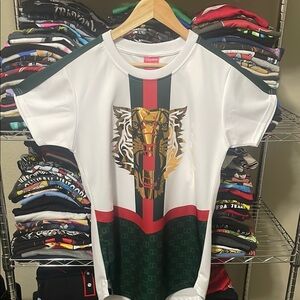 Victorious White T-Shirt with Tiger Graphic Women’s